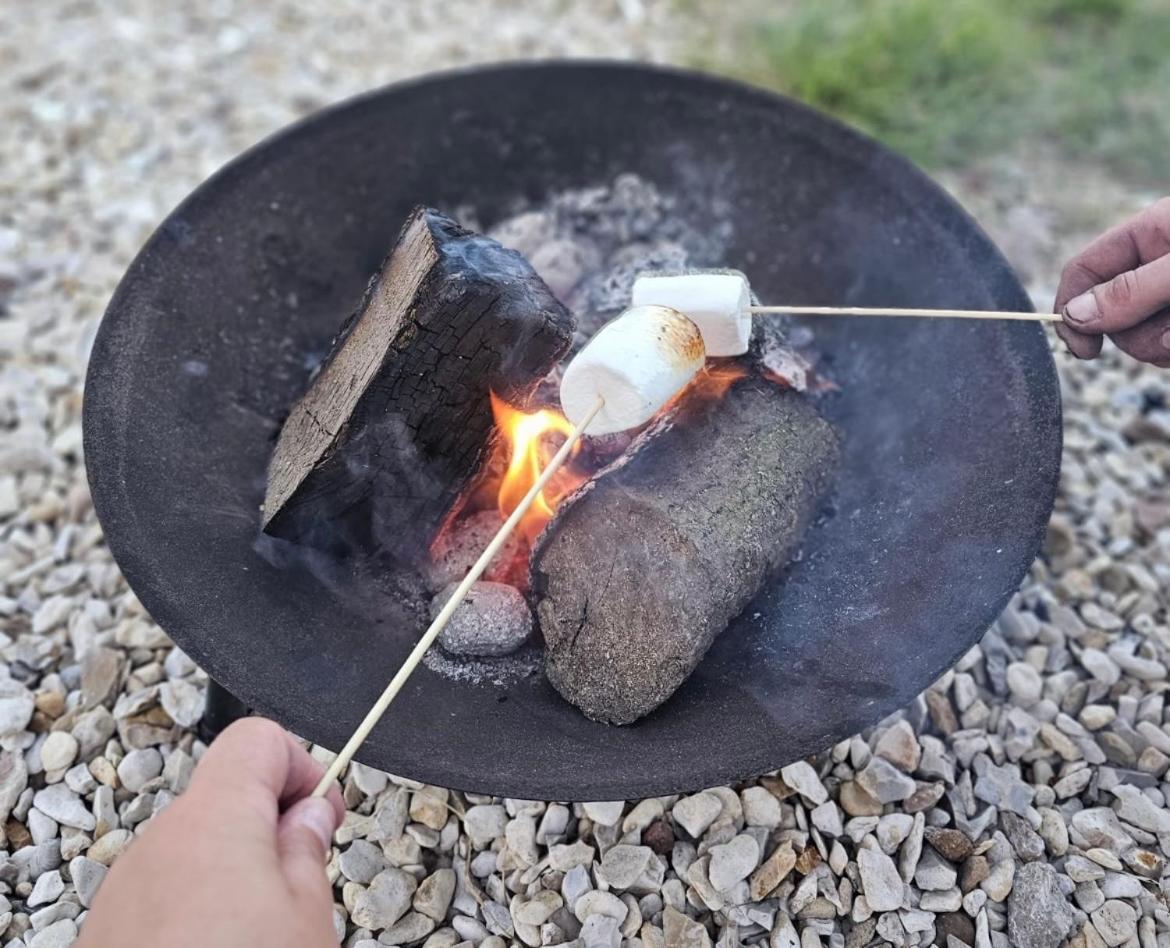 Hotel Peggy'S Hut Astbury Zewnętrze zdjęcie